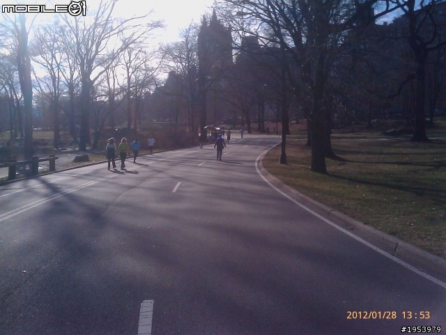 回紐約過年騎車(2)......寒冷中前進.....中央公園(central park)之美!