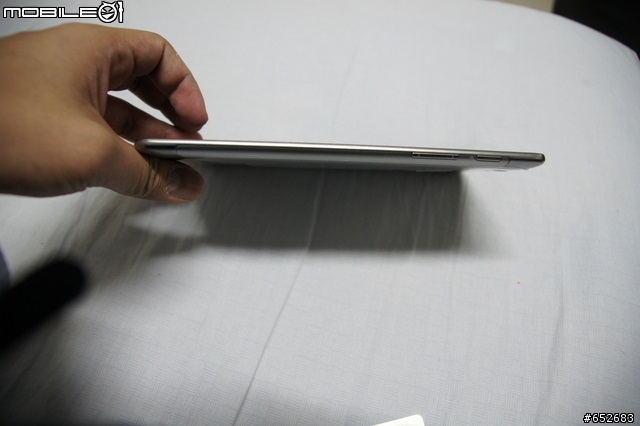[開箱文]Samsung Galaxy Tab 7.7 素人開箱