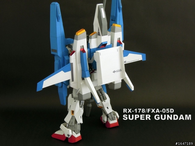 RX-178/FXA-05D SUPER GUNDAM 紙模型完成