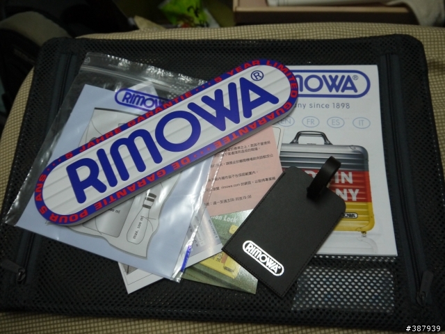 生日禮物開箱...RIMOWA 976.52 Classic Flight...