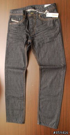 (開箱分享)ASOS首購Diesel牛仔褲Diesel Koolter 881H Tapered Carrot Jeans與Diesel Braddom 88Z Straight Jeans