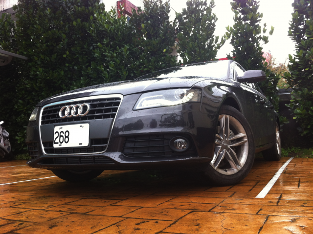 純分享！Audi A4 2012 領牌了