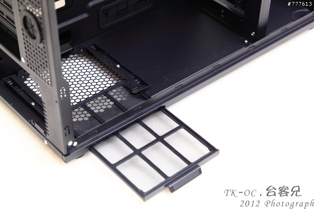 極致玩家機殼Antec Eleven Hundred登場