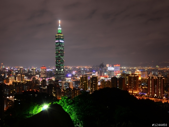 夜景照片怪怪的