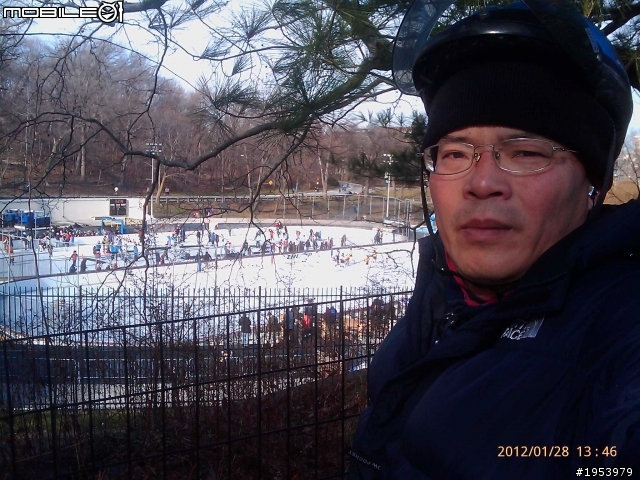 回紐約過年騎車(2)......寒冷中前進.....中央公園(central park)之美!