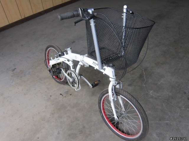 好狗命，狗狗也要訂製車，漢堡的座騎
