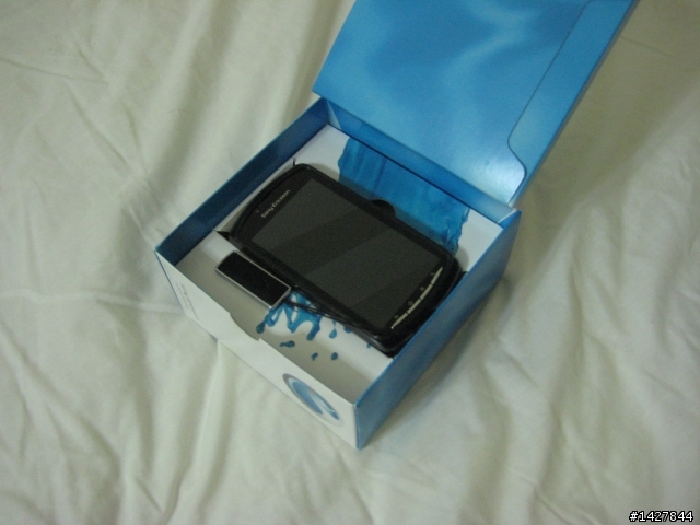 新春入手Xperia Play!(附贈偽開箱文)