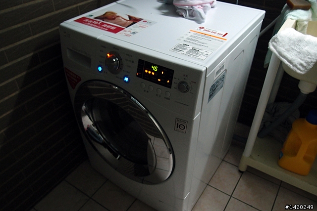雨天也可以放心洗衣服！LG WD-10RFD變頻洗脫烘滾筒洗衣機極簡分享