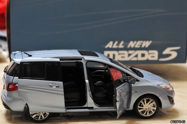 All new Mazda 5 開箱文(1:18)