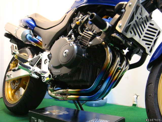 分享~低調中的奢華HONDA 小黃蜂Hornet 250