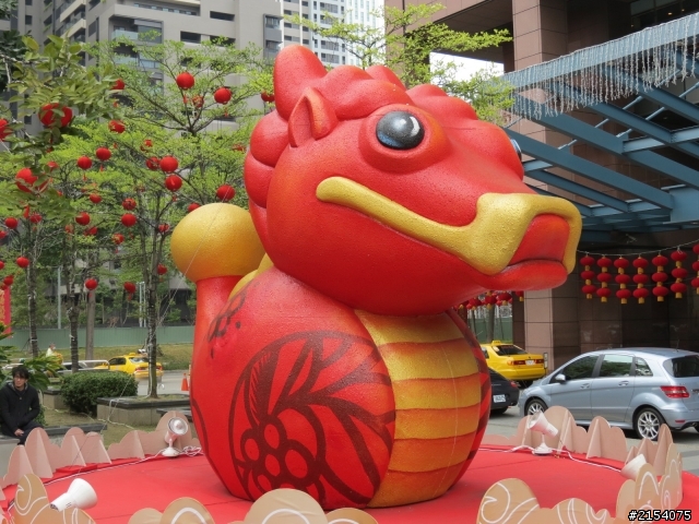 我要 ManMan 變 妹妹！  一起看我變身=)  2/12增