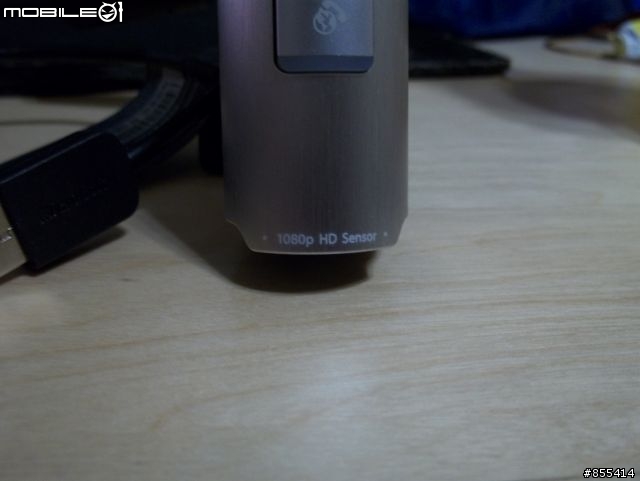 [開箱]佛心微軟換給我的好物，微軟最高級1080p Webcam－Microsoft LifeCam Studio