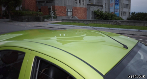 美艷(?)人妻和NISSAN一起牛馬趣(New March)~之很不專業的試車評價