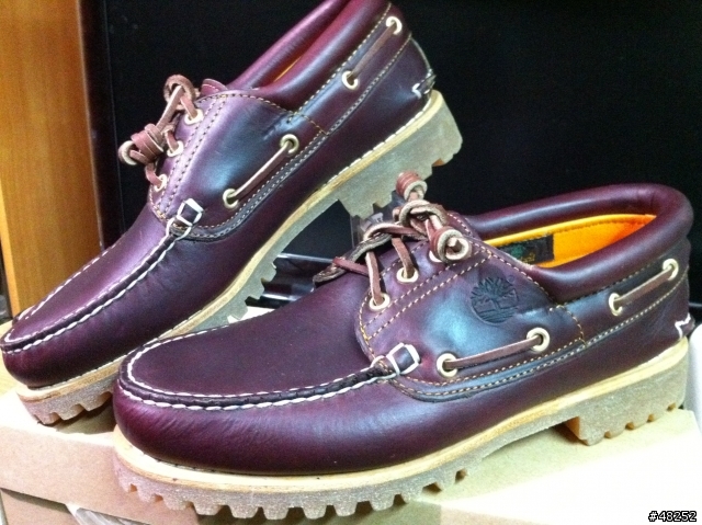 Timberland 50009~~~真的好硬~好看~(開箱啦)