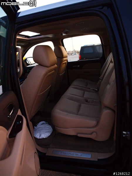 [開箱] GMC Yukon XL Denali 2012型 開箱