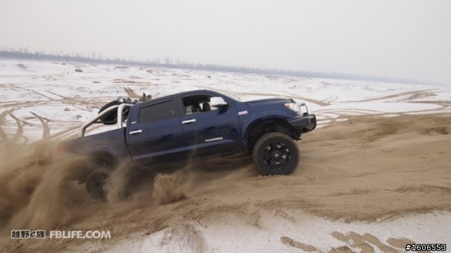 對岸的貨卡熱！！Toyota tundra VS dodge ram VS f150 svt!!!