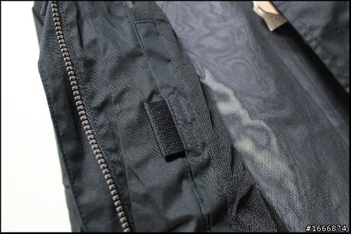 [開箱]Timberland Outdoor Jactket / black