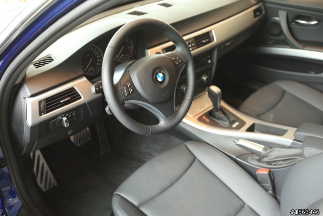 1/6 BMW 320DT A51小開箱