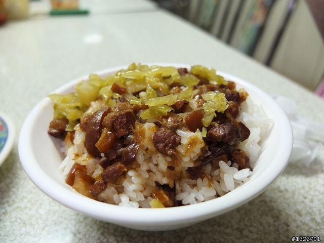 [美食]台南市新營區-阿奇牛肉麵