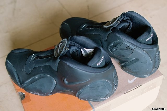 [ 開箱 ] "超"太空鞋 NIKE-ULTRAPOSITE-----深藏八年不願面對的真相