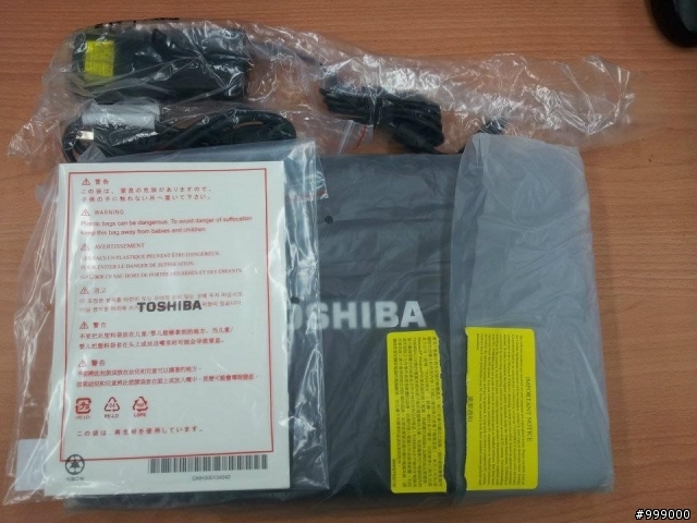 [開箱+抱怨]TOSHIBA C640