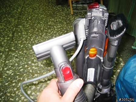 [試用心得] Dyson DC36吸塵器試用心得(圖多已補完)