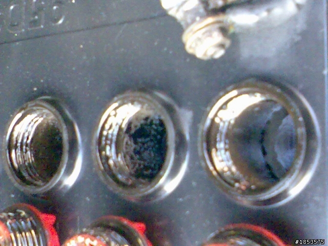 電瓶加裝隔熱裝置 ( 用以減少電瓶 熱逸走(Thermal Runaway) 的現象 )