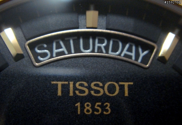 開箱 - 第一支機械表 TISSOT Couturier ( 42p )