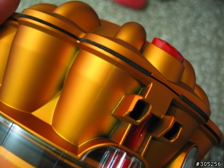 [試用心得] Dyson DC36吸塵器試用心得(圖多已補完)
