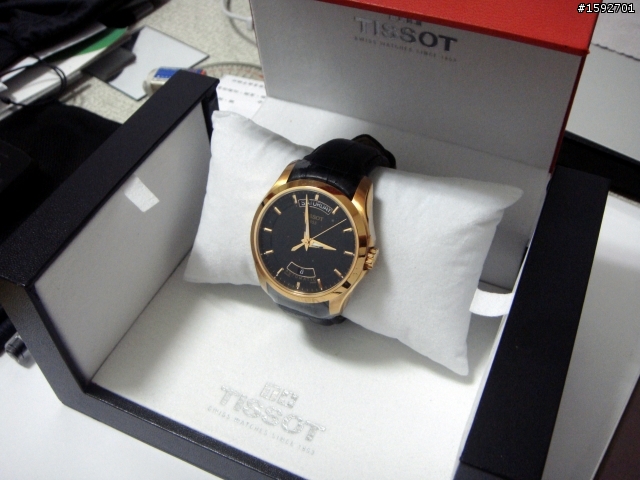 開箱 - 第一支機械表 TISSOT Couturier ( 42p )