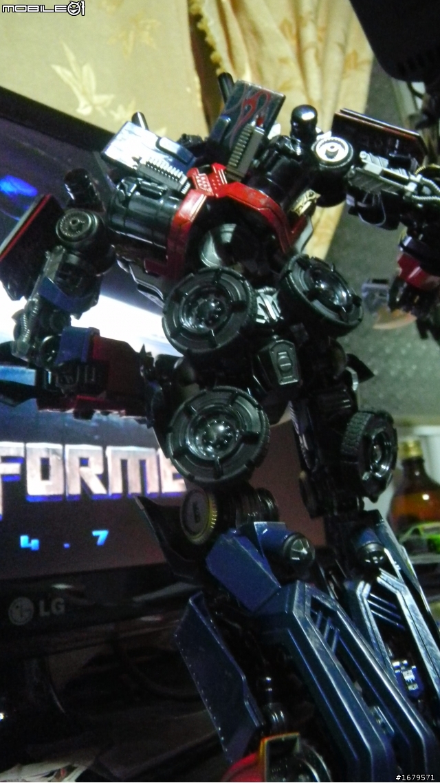[1/24號更新照片]變型金剛III的經典角色-柯博文   OPTIMUS PRIME