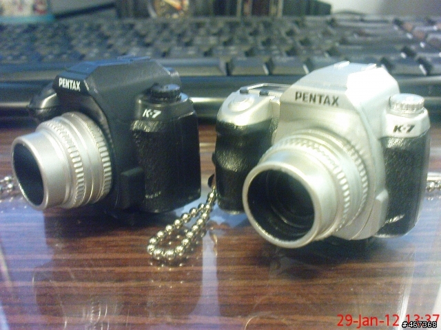 一次買6台 PENTAX 可換鏡頭單眼相機-------------------（熱靴蓋）扭蛋