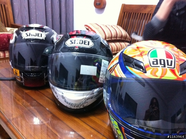 [開箱文] SHOEI X12 KALLIO 同場加映 AGV 五大洲