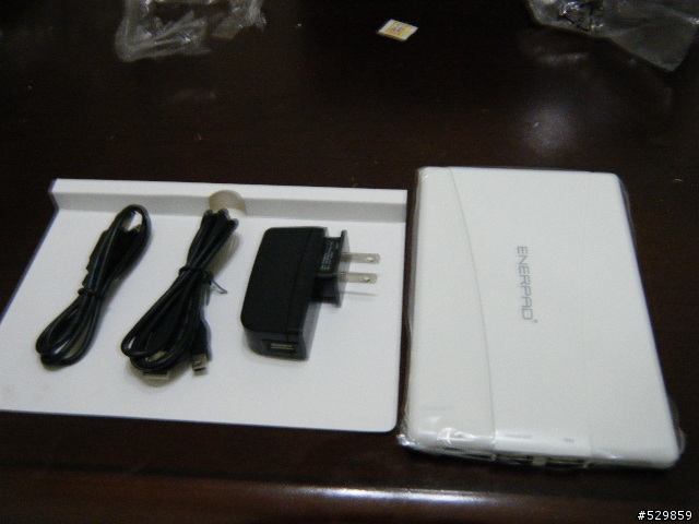 【開箱】台灣大哥大新產品 MyPad P3開箱及測試