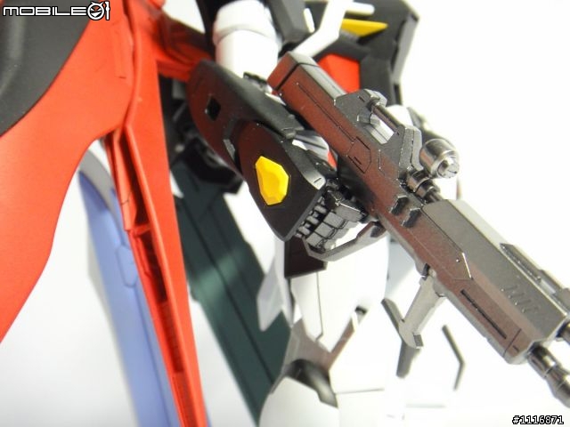 【作品分享】MG 命運鋼彈black異色版