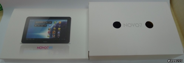 novo7極光版簡易開箱(新增與領先版外觀比較)