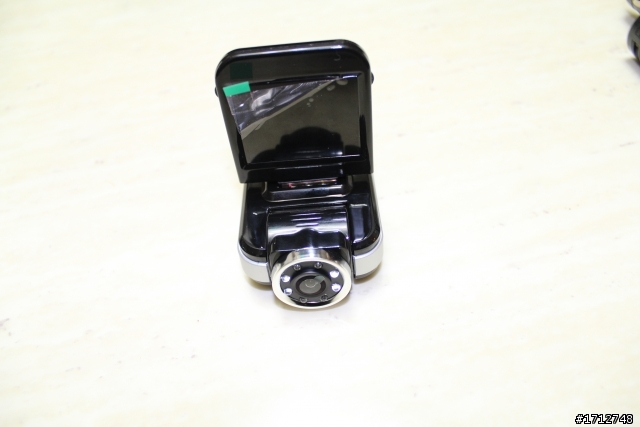 [開箱]二世力-TOPPOP A9愛瘋機行車紀錄器