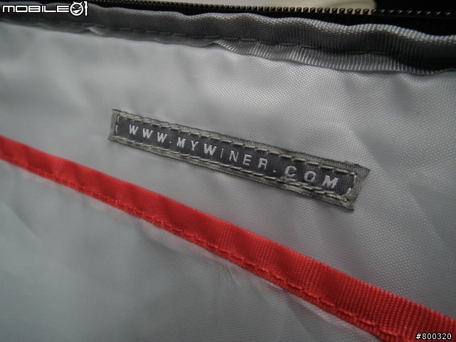 [開箱] 上班也要帶腳架WINER BOX40 NB相機包