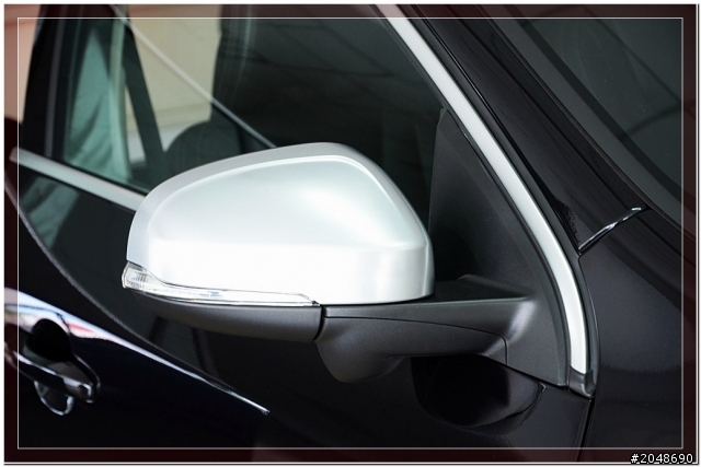 V60 T5 R-Design 452藍寶石黑 簡易開箱