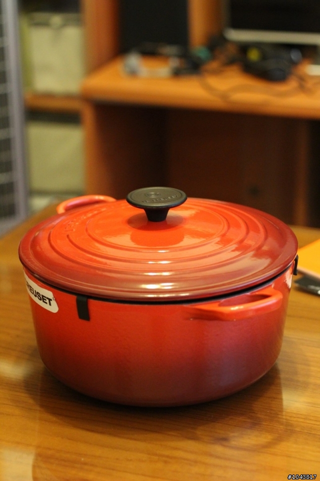 [不專業開箱] LE CREUSET 鑄鐵圓鍋