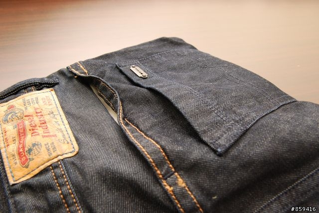 (開箱分享)ASOS首購Diesel牛仔褲Diesel Koolter 881H Tapered Carrot Jeans與Diesel Braddom 88Z Straight Jeans