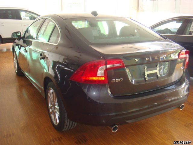 Ｓ６０＋Ｓ４０簡易暫開箱（待Ｓ６０交車後來補上個合照）