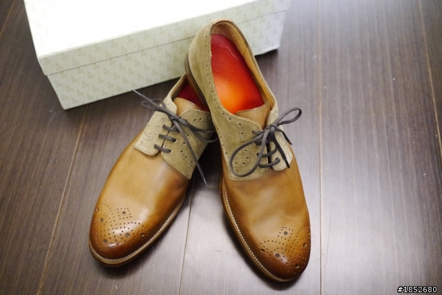 【蜈蚣病發作】英國 Grenson Tyler 雕花鞋開箱文