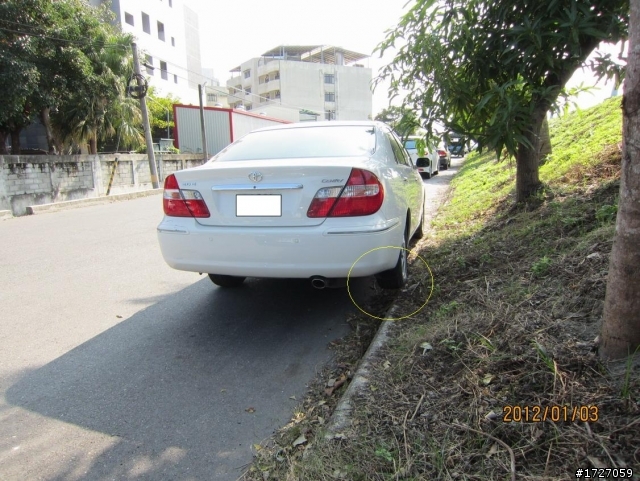 很天才的停車方式---->詳照片