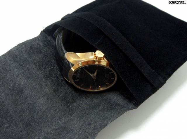 開箱 - 第一支機械表 TISSOT Couturier ( 42p )