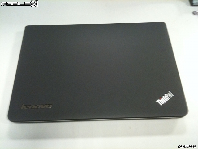 買給老妹的Lenovo ThinkPad Edge E120