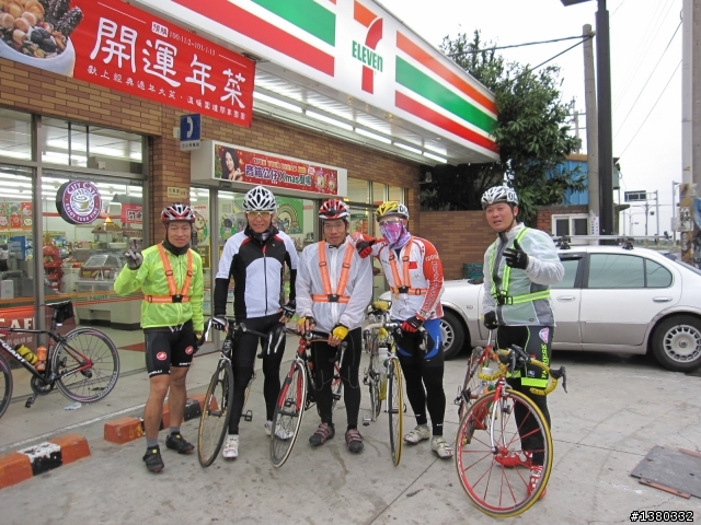 極限挑戰之認證首發團" 富貴角燈塔至鵝鑾鼻燈塔一日雙塔 "全記錄