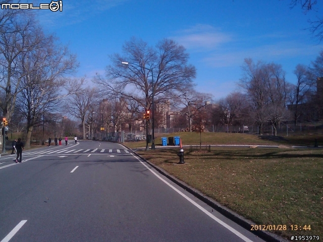 回紐約過年騎車(2)......寒冷中前進.....中央公園(central park)之美!