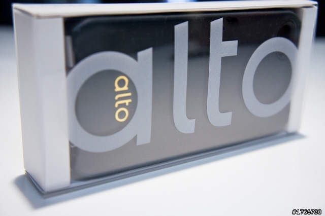 過年老爸手機穿皮衣