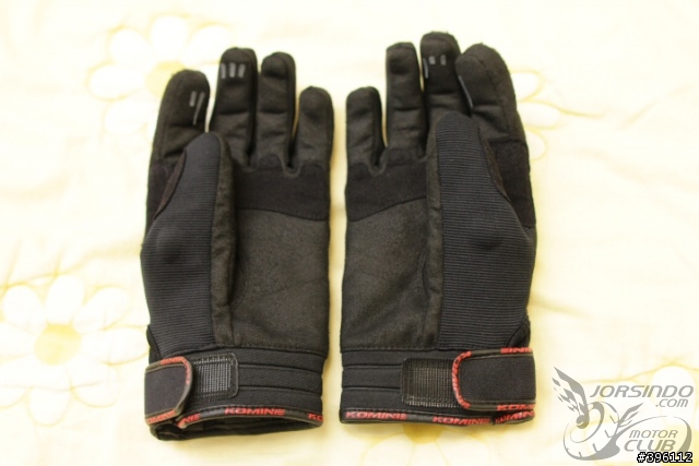 (分享)手套系列之三 KOMINE GK-719 HIPORA材質防水防寒冬季手套